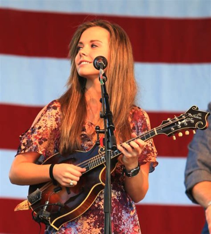 Sierra Hull