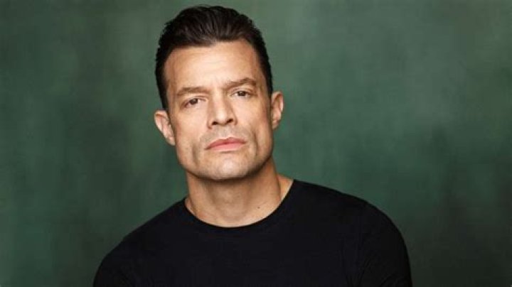 Simon Bailey