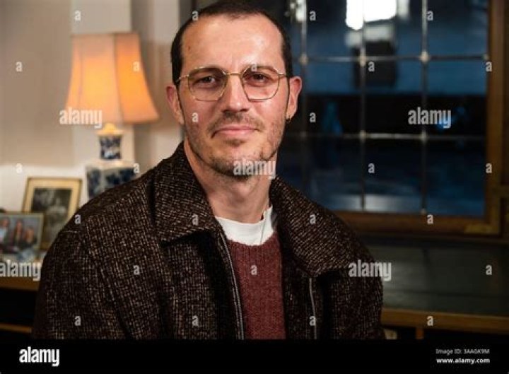 Simon Sears