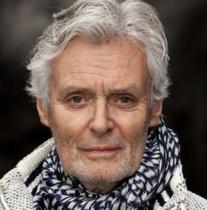 Simon Williams