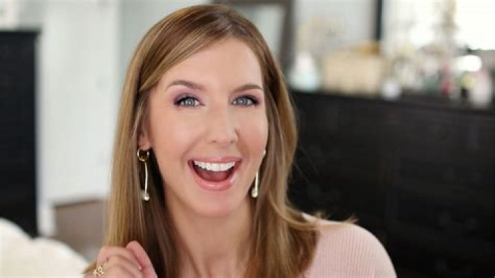 Stephanie Marie