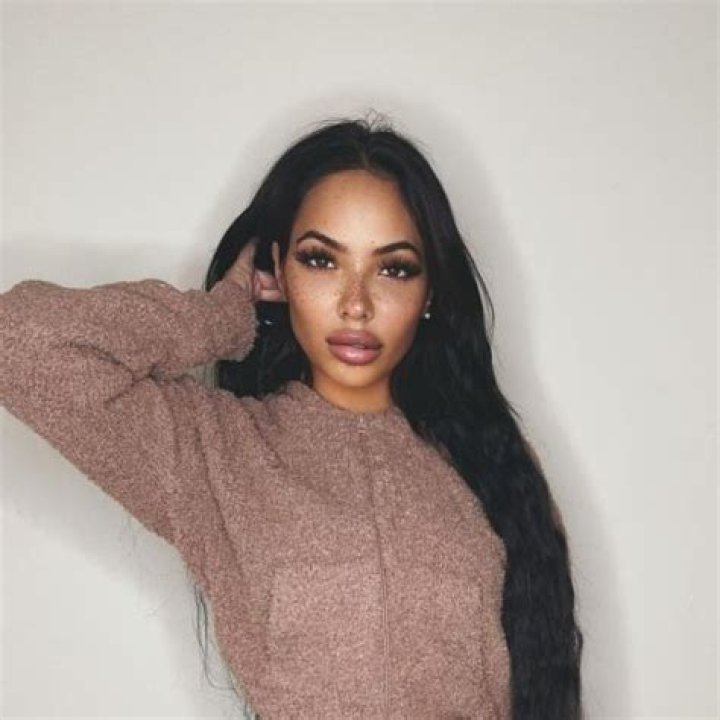 Stephanie Santiago