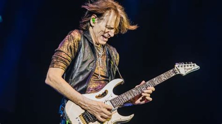 Steve Vai