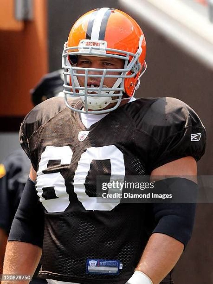 Steve Vallos