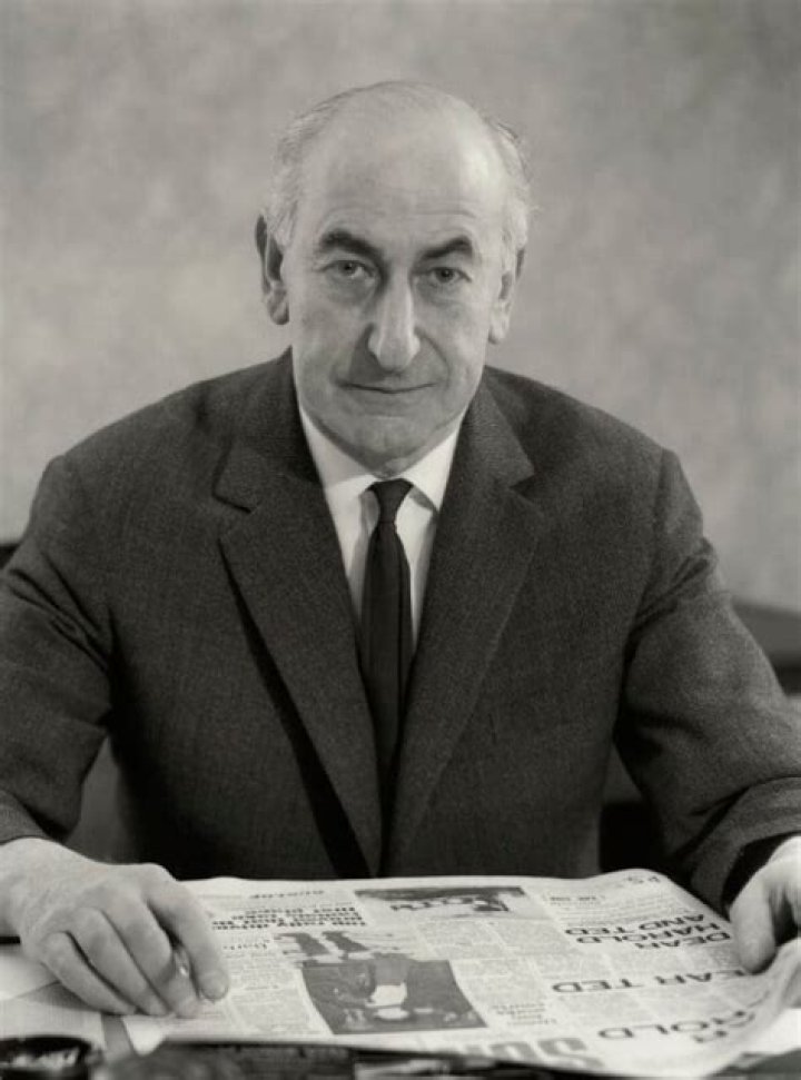 Sydney Jacobson, Baron Jacobson
