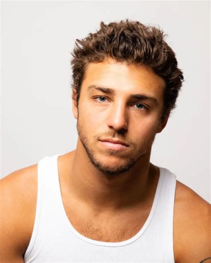 Tanner Zagarino