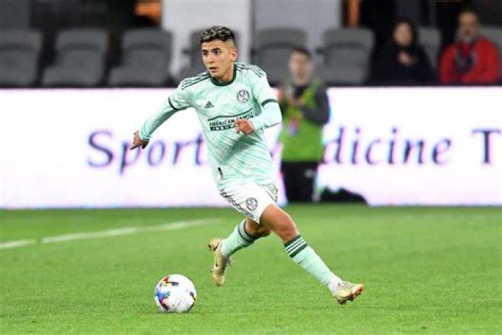 Thiago Almada