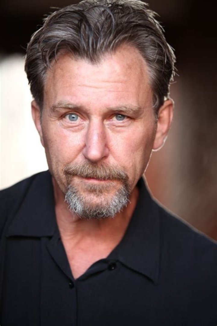 Timothy Carhart