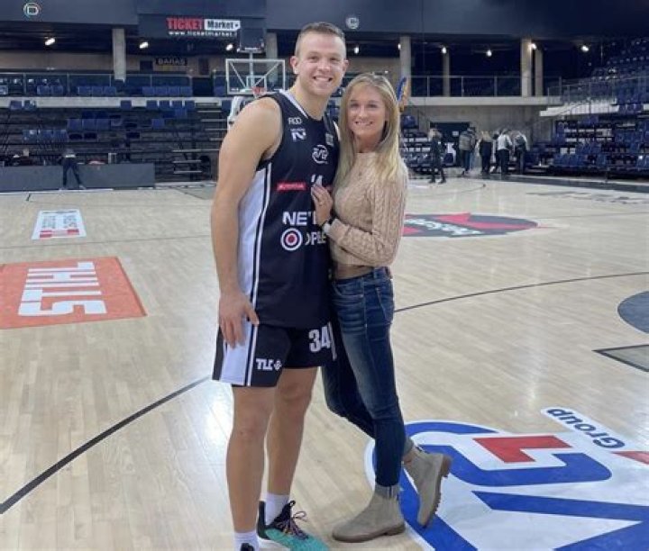 Tyra Buss