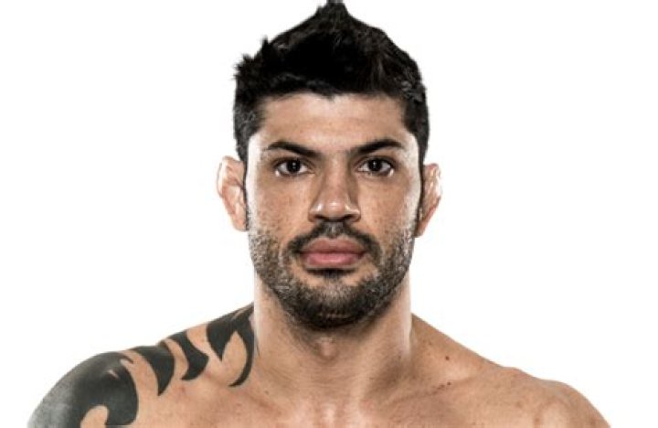 Viscardi Andrade