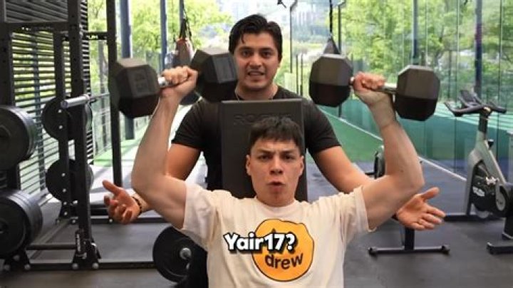 Yair17