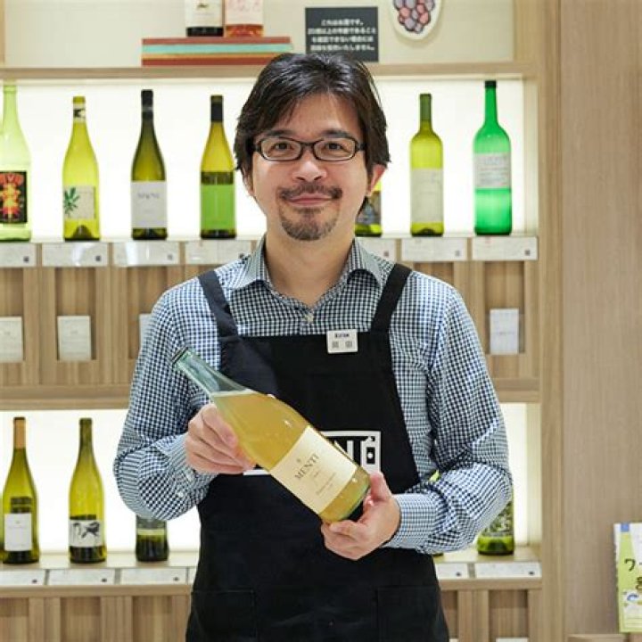 Yoshikazu Okada